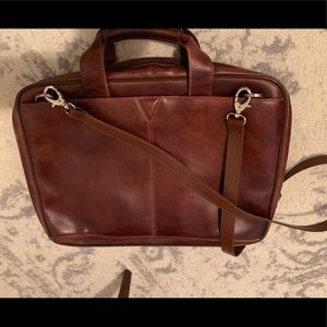 Johnston Murphy Leather Messenger Bag